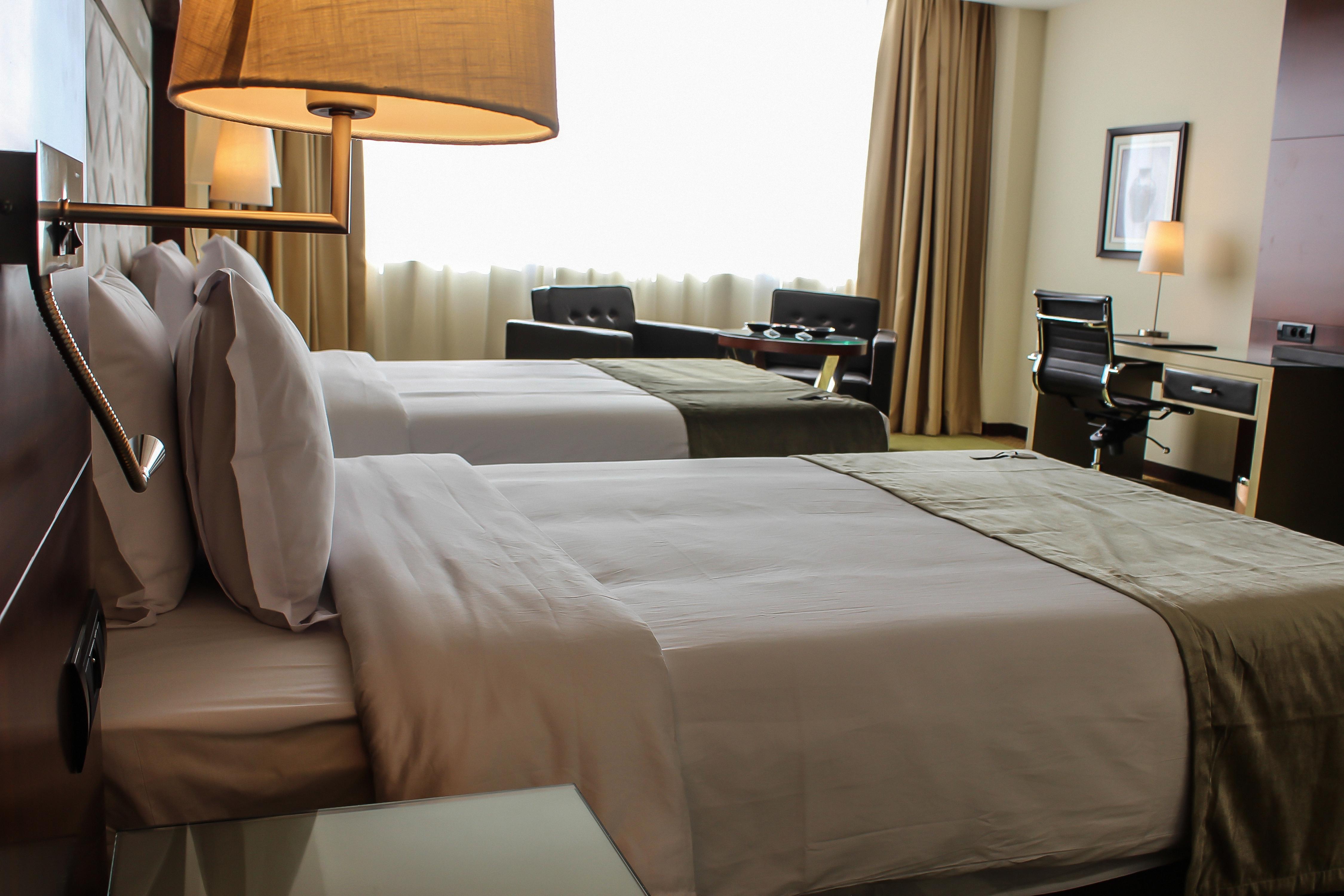 Grand Mogador City Center Casablanca Luaran gambar A room at the hotel