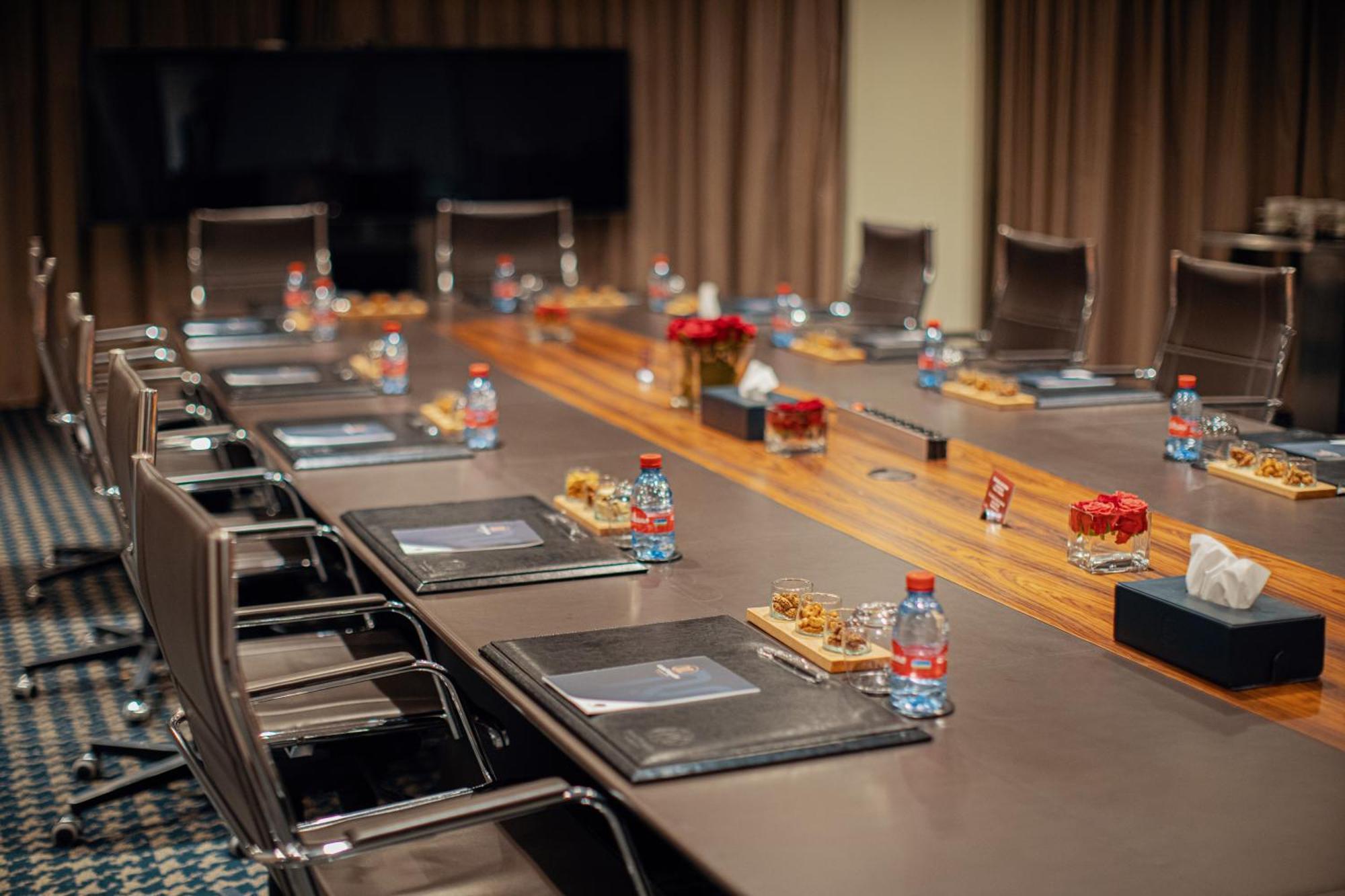 Grand Mogador City Center Casablanca Luaran gambar Meeting room