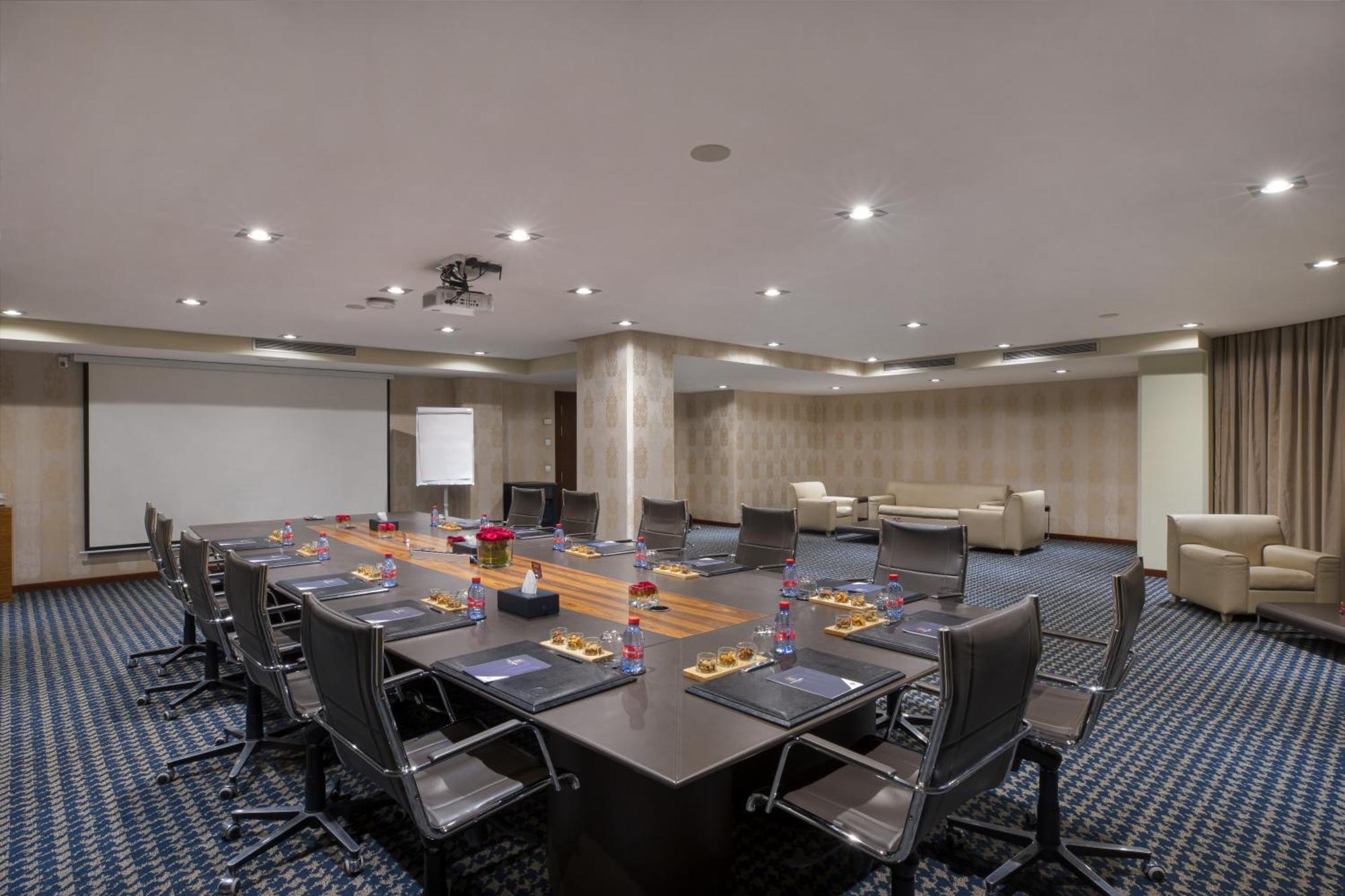 Grand Mogador City Center Casablanca Luaran gambar Meeting room